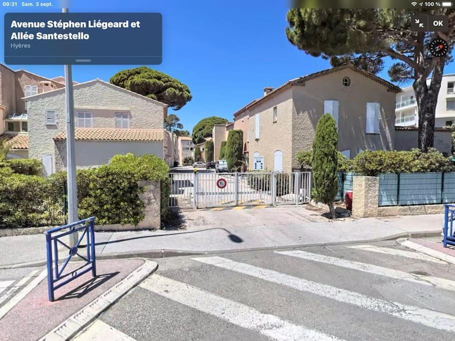 Sympathique Studio En Rez De Jardin Dans Residence Hyères المظهر الخارجي الصورة