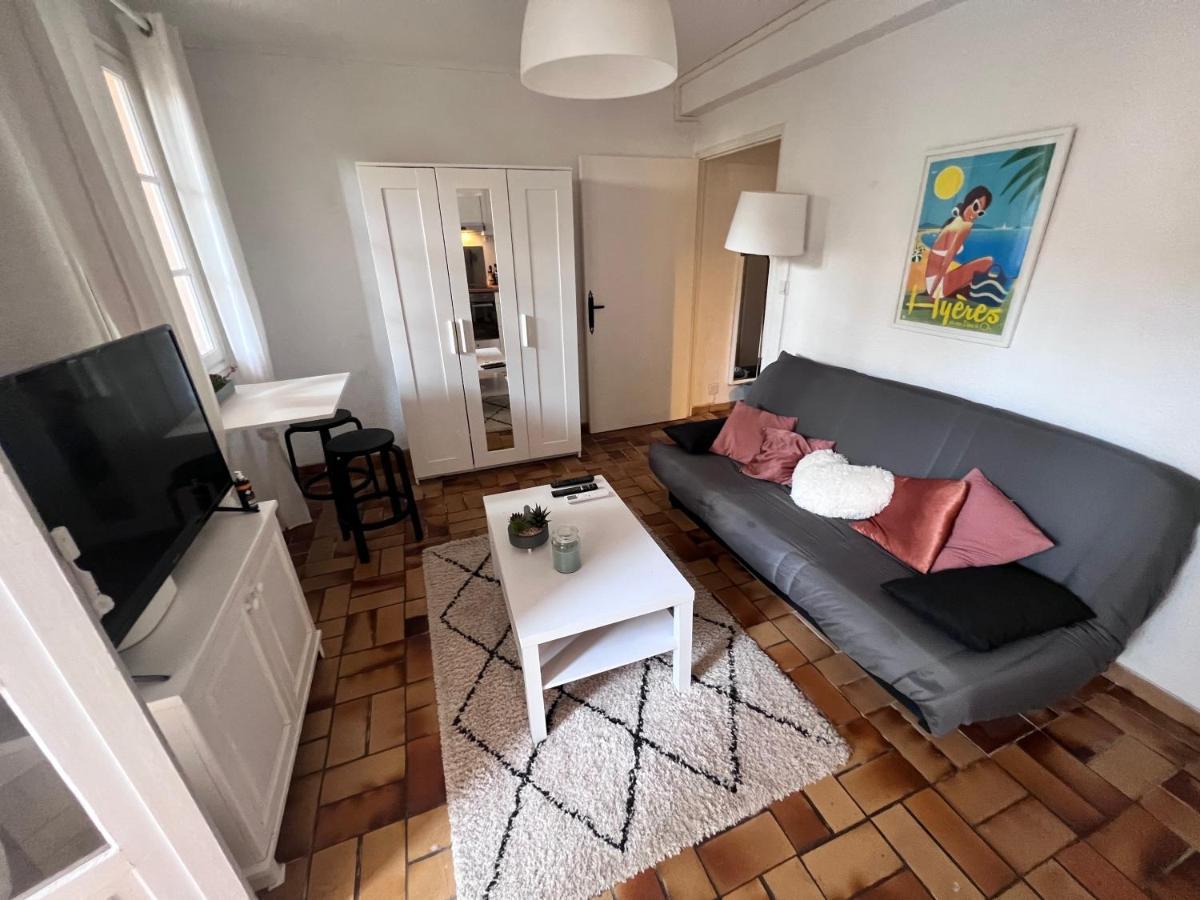 Sympathique Studio En Rez De Jardin Dans Residence Hyères المظهر الخارجي الصورة
